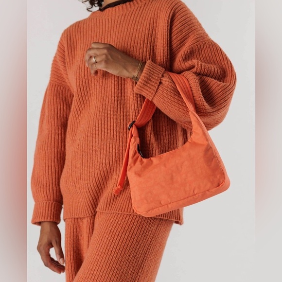 NWT BAGGU Mini Nylon Shoulder Bag Nasturtium - Picture 6 of 12